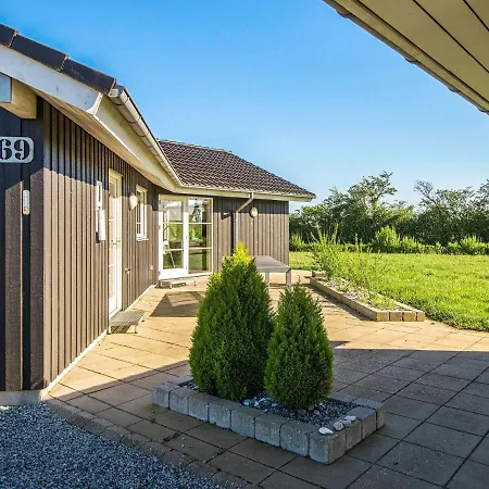 Four-bedroom Holiday In Haderslev 2 *